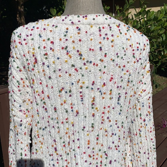 Altar’d State Sweater - Picture 6 of 10